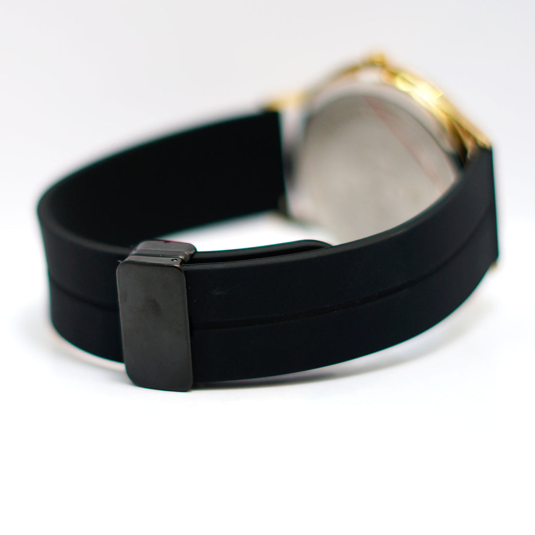 TIMAS Classic Gold-Tone Watch with White Dial and Date Display