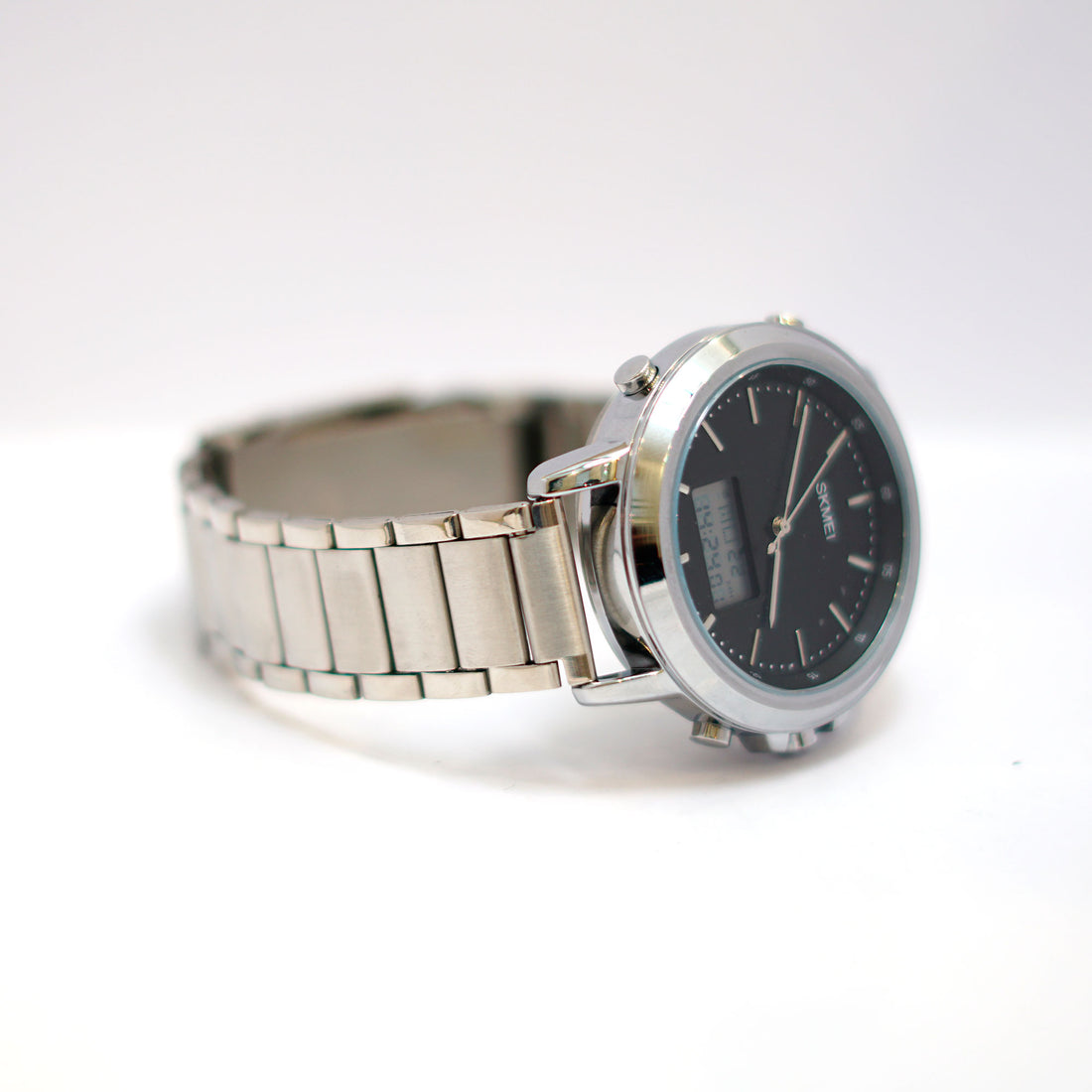 SKMEI Ana-Digi Dual Display Watch with Black Dial and Stainless Steel Bracelet